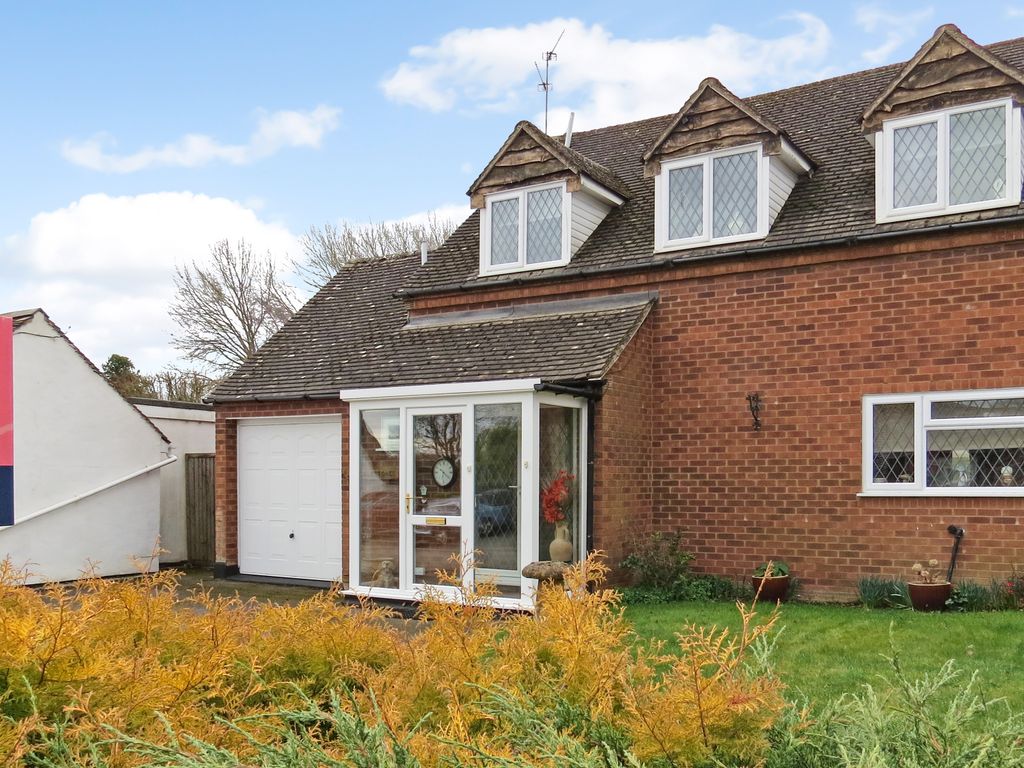3 bed detached house for sale in Weston On Avon, Stratford-Upon-Avon CV37, £550,000