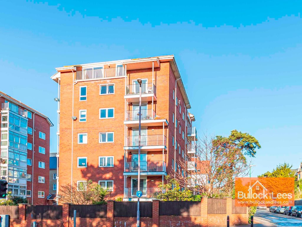 2 bed flat for sale in Christchurch Road, Bournemouth BH1, £280,000