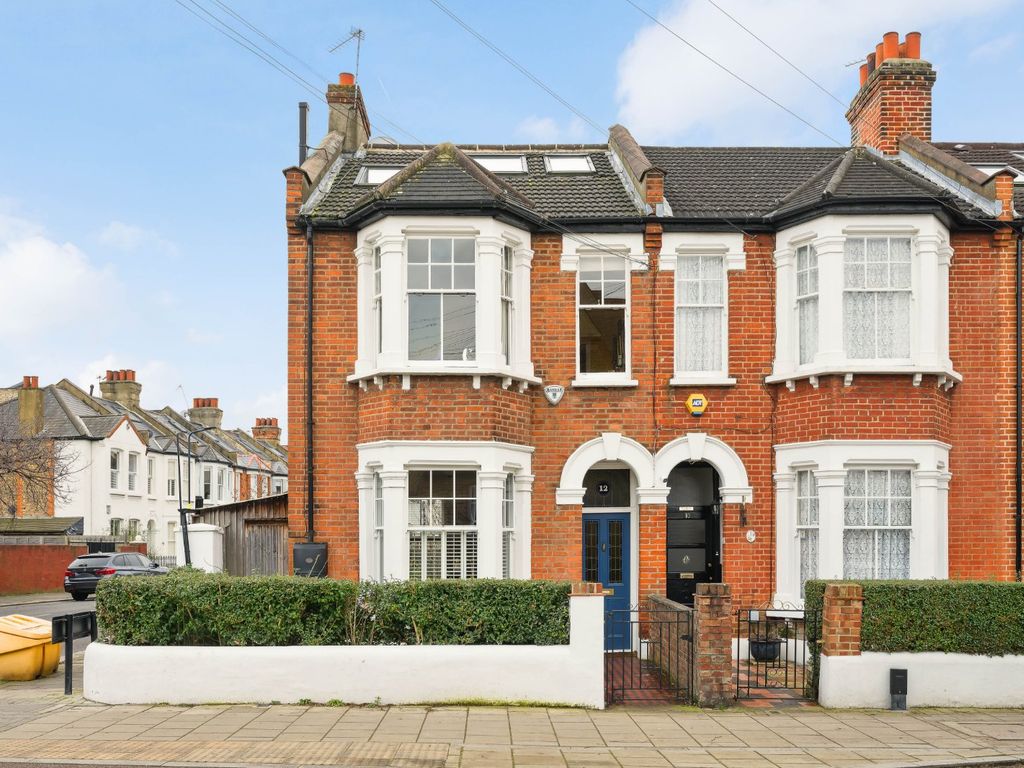 4 bed end terrace house for sale in Hydethorpe Road, Lambeth, London SW12, £1,300,000