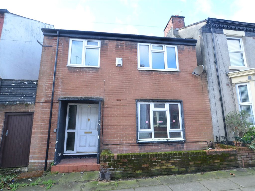 3 bed link-detached house for sale in Bradfield Street, Liverpool, Merseyside L7, £125,000