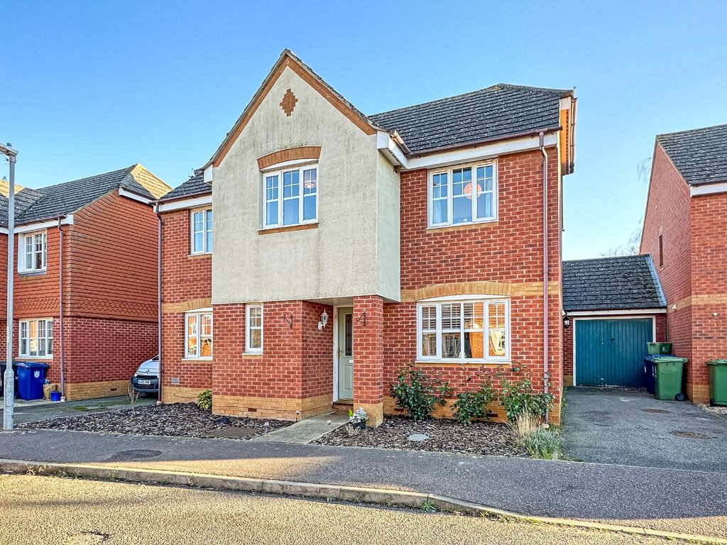 4 bed detached house for sale in Pepperslade, Duxford, Cambridge CB22, £465,000