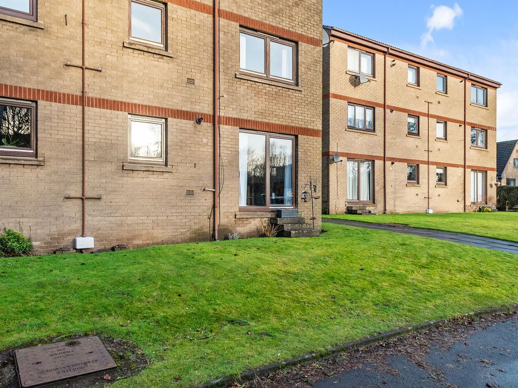 1 bed flat for sale in Baron's Hill Court, Linlithgow EH49, £118,000