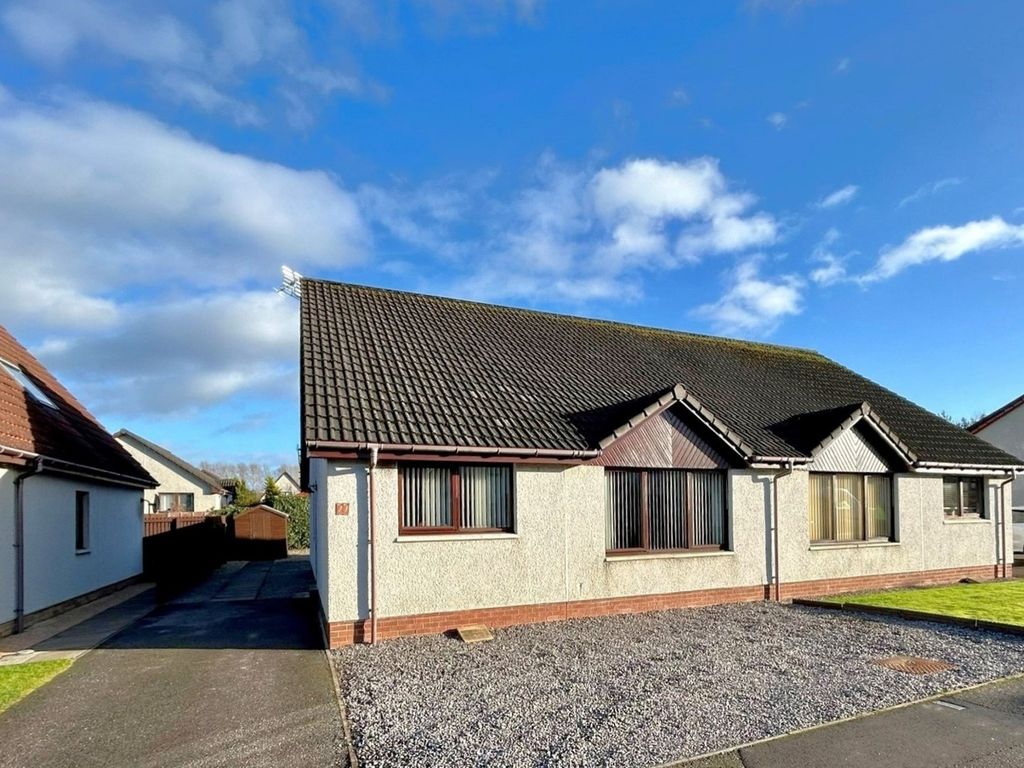 3 bed semi-detached bungalow for sale in 27 Castle Heather Crescent, Castle Heather, Inverness. IV2, £220,000