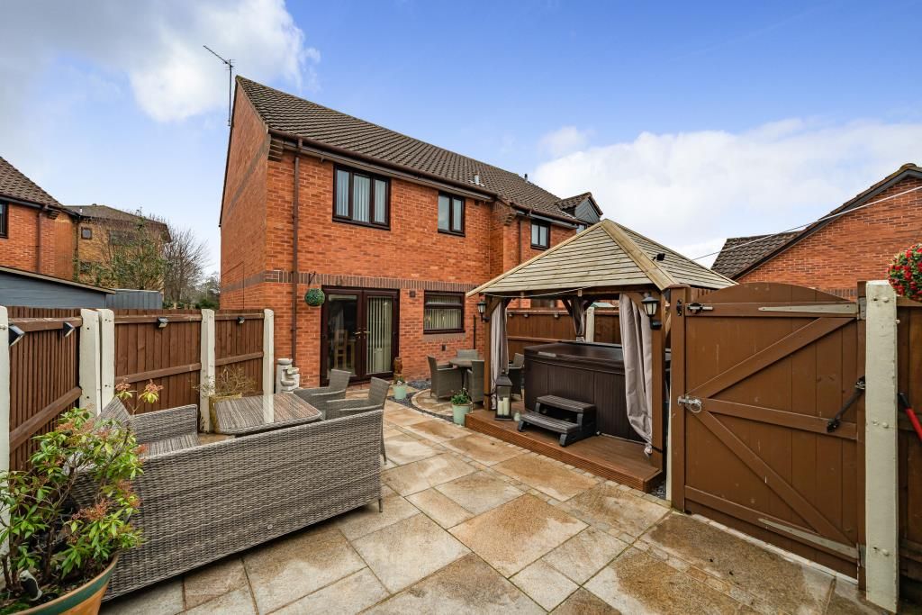 3 bed semi-detached house for sale in Cowley, Oxford OX4, £525,000