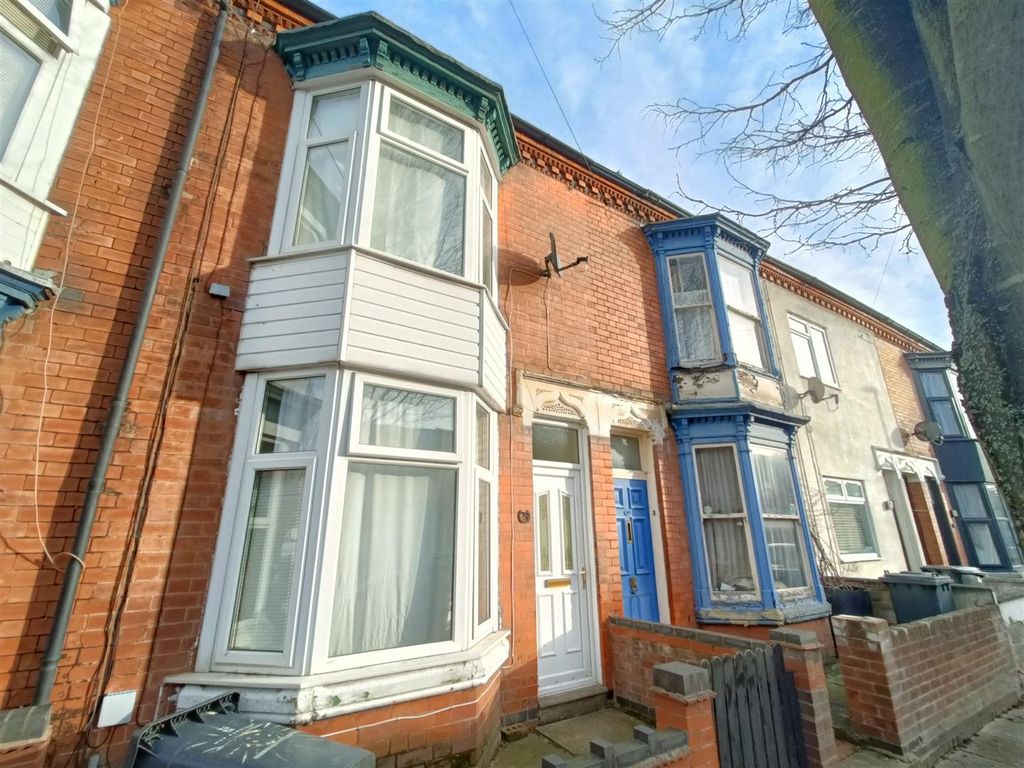 3 bed terraced house to rent in Norman Street, Leicester LE3, £950 pcm