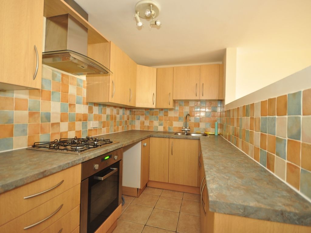 1 bed flat to rent in South Parade, Southsea PO5, £950 pcm