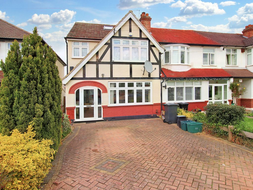 4 bed end terrace house for sale in Pickhurst Rise, West Wickham, West Wickham, Greater London BR4, £700,000