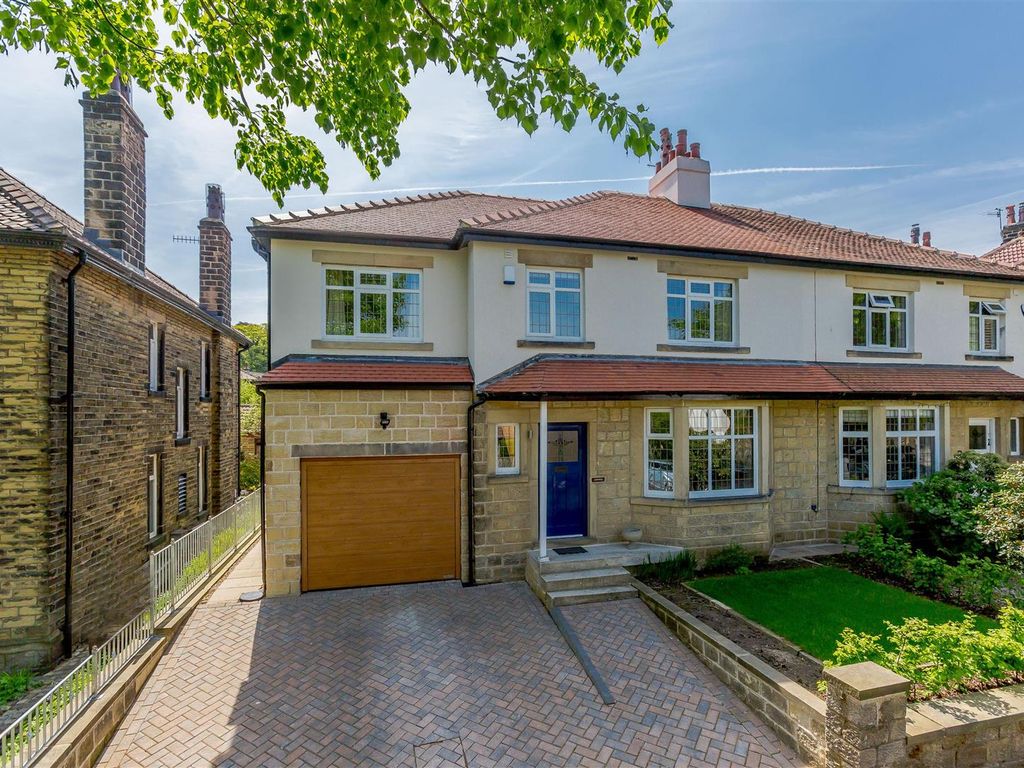 4 bed semi-detached house to rent in Wheatley Avenue, Ilkley LS29, £2,250 pcm