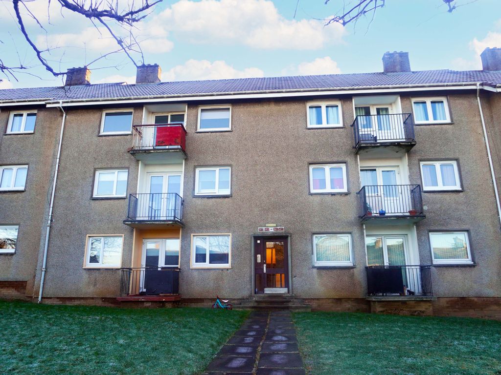 2 bed flat for sale in Stirling Drive, East Mains, East Kilbride G74, £73,000