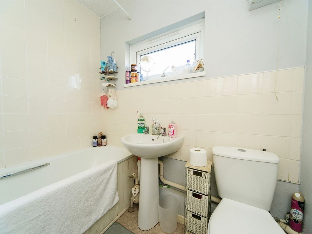 3 bed terraced house for sale in Woburn Way, Eastbourne BN22, £260,000