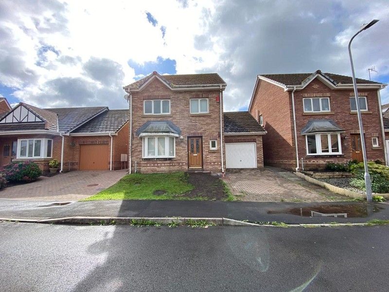 3 bed detached house for sale in The Meadows, Skewen, Neath, Neath Port Talbot. SA10, £235,000