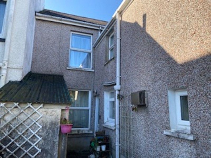 3 bed terraced house for sale in Greenfield Place, Llandeilo, Carmarthenshire. SA19, £122,500