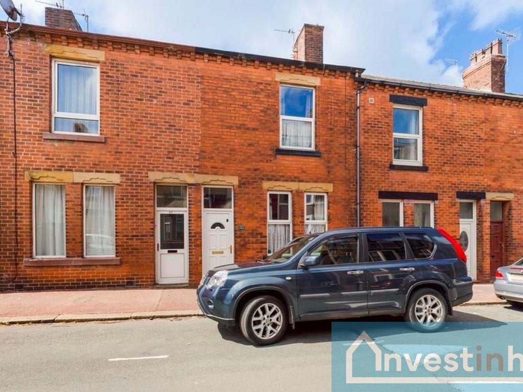 5 bed terraced house for sale in Church Street, Barrow-In-Furness LA14, £200,000