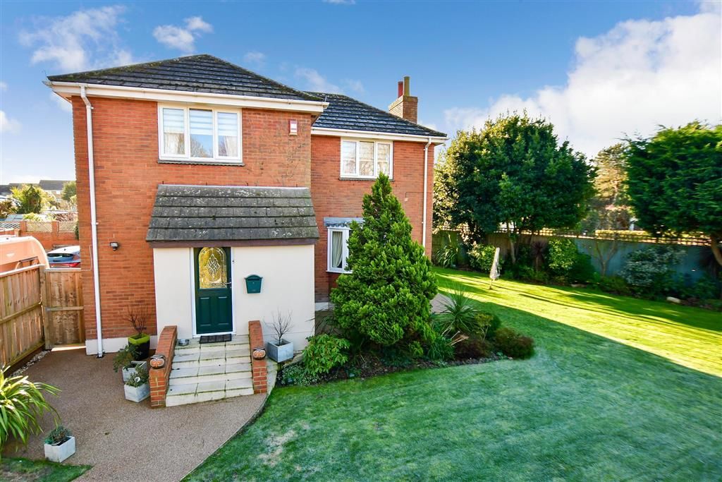 3 bed detached house for sale in Appley Road, Ryde, Isle Of Wight PO33, £575,000