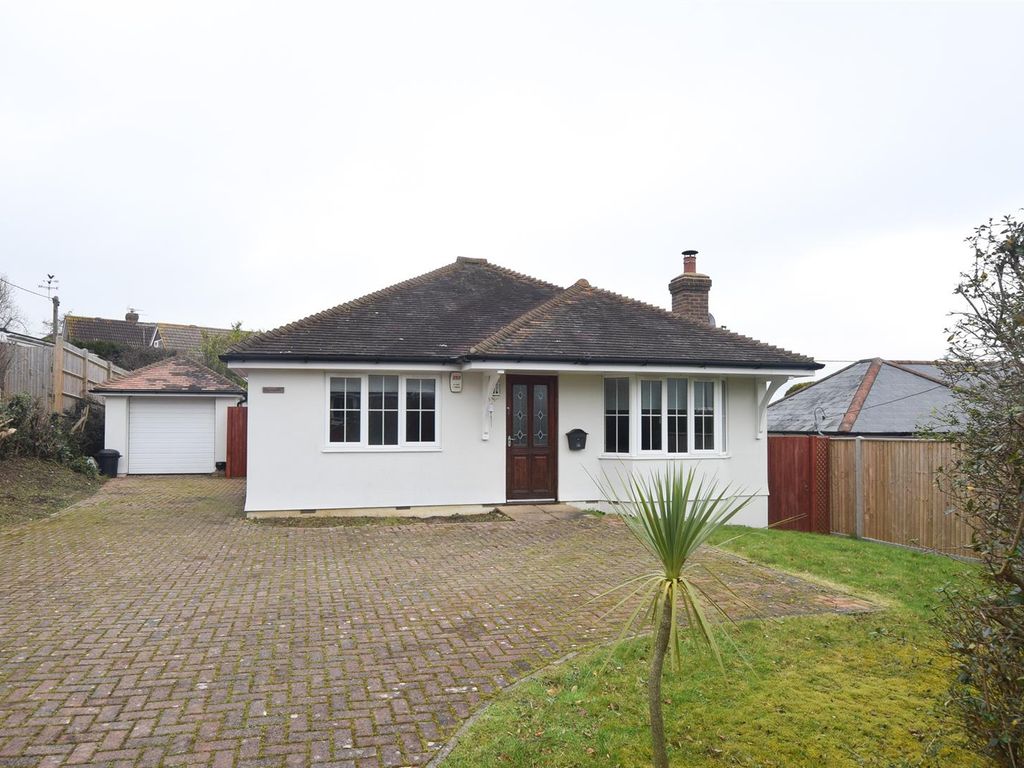 2 bed detached bungalow to rent in Farley Way, Fairlight, Hastings TN35, £1,300 pcm