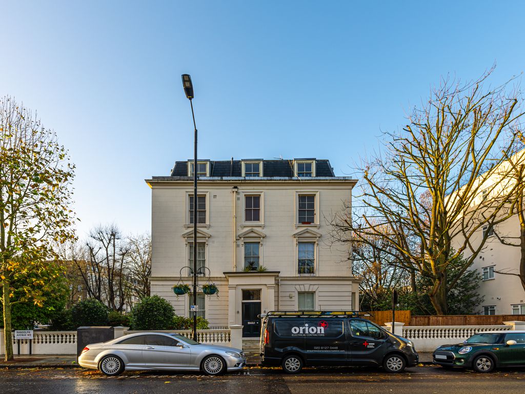 2 bed flat for sale in Clifton Gardens, London W9, £900,000