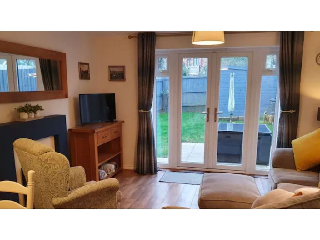 2 bed semi-detached house for sale in Oak View Road, Wadebridge PL27, £285,000