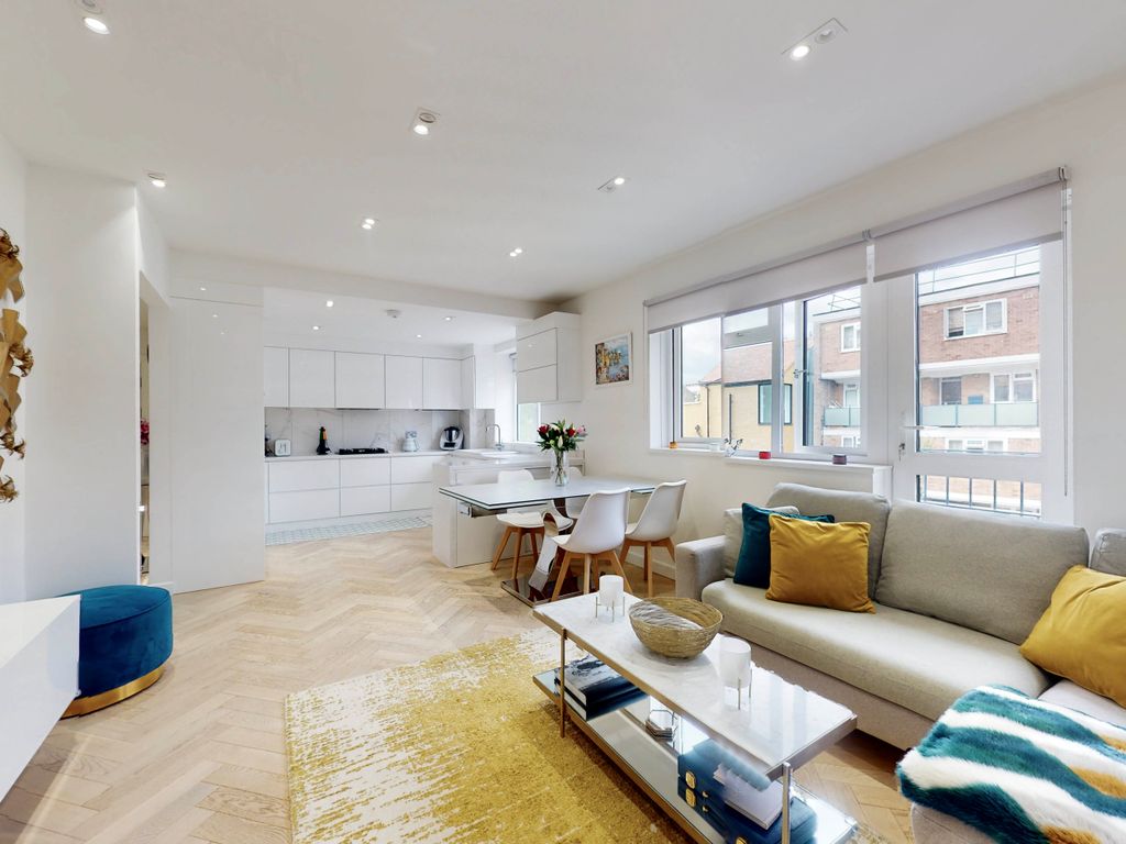 2 bed flat for sale in Aquila Street, London NW8, £795,000
