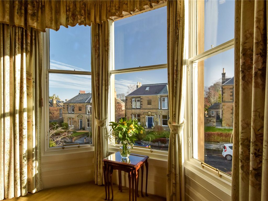 3 bed flat for sale in Corrennie Gardens, Morningside, Edinburgh EH10, £750,000
