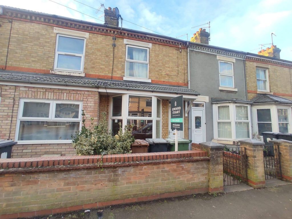 3 bed terraced house to rent in Belsize Avenue, Woodston PE2, £1,000 pcm