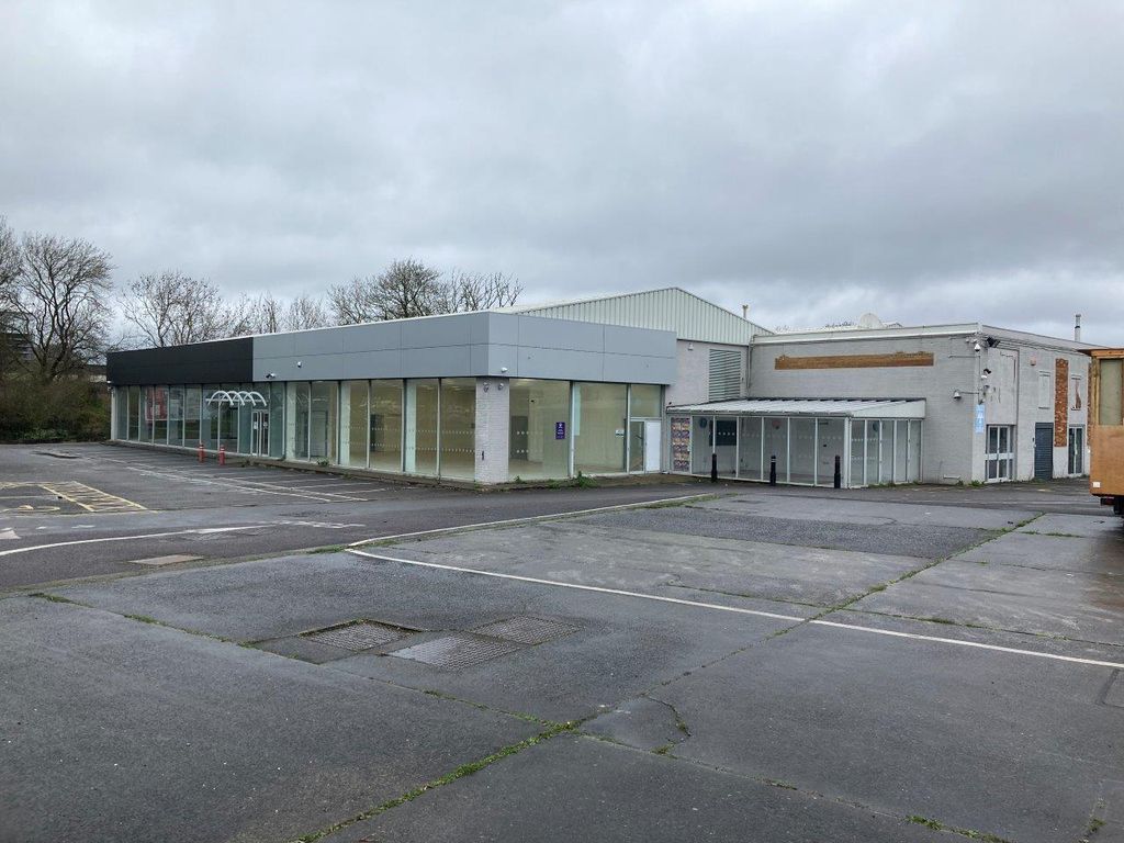 Light industrial to let in Bath Road, Bristol BS4, Non quoting