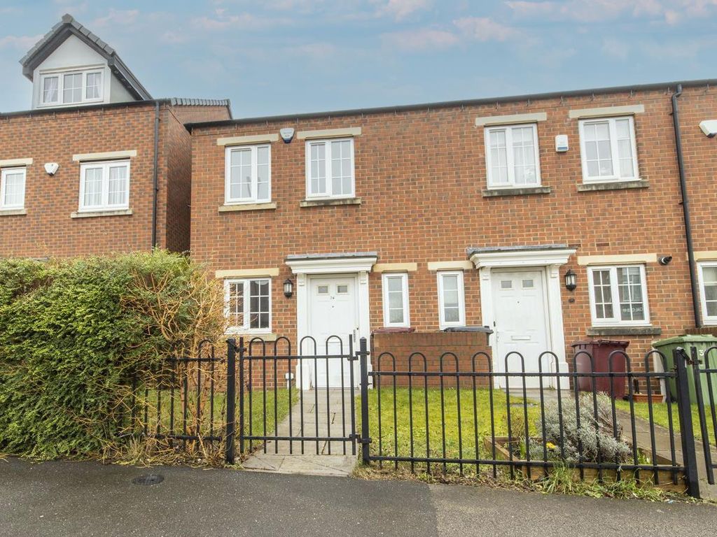 2 bed terraced house for sale in Carr Vale Road, Carr Vale, Chesterfield S44, £140,000