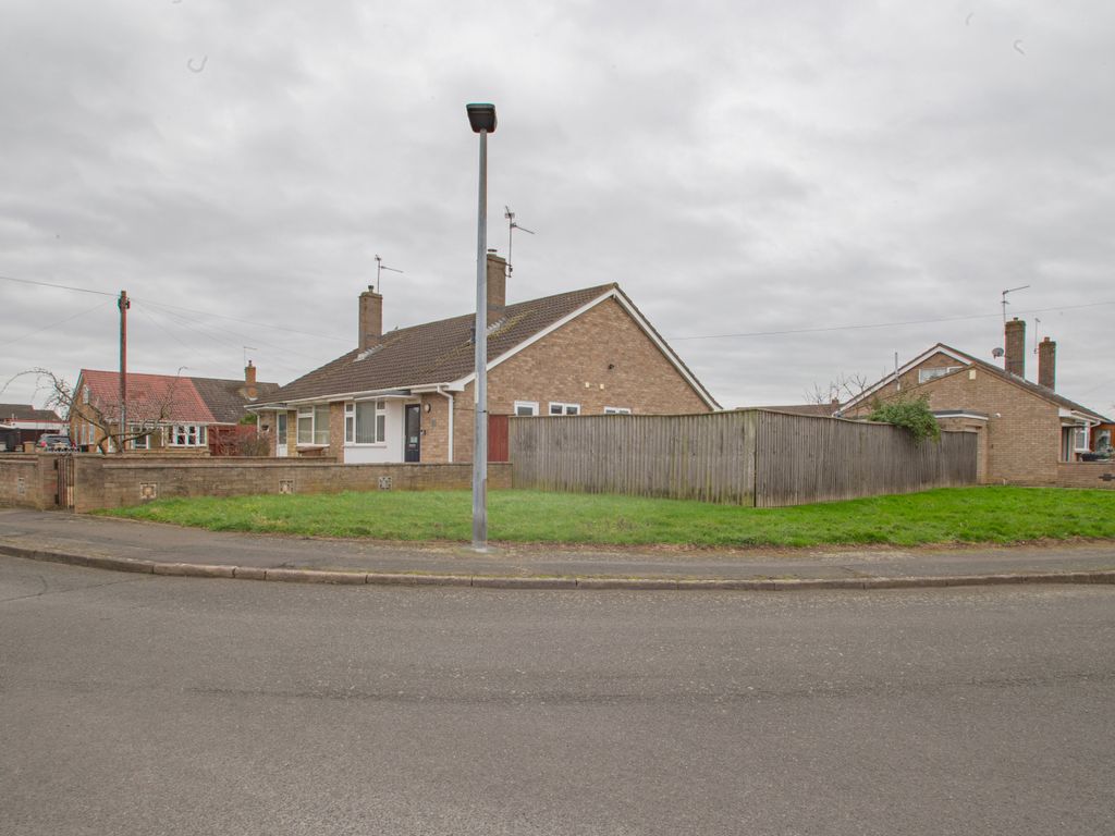 2 bed bungalow for sale in Denton Road, Stanground, Peterborough PE2, £220,000