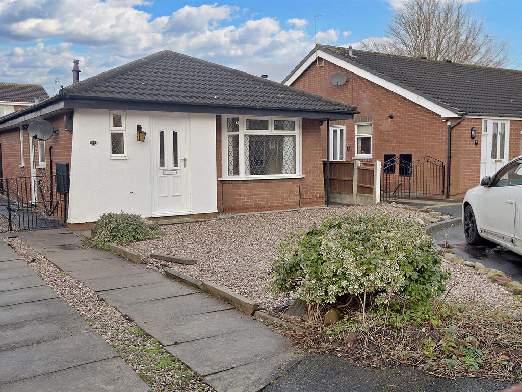 2 bed detached bungalow for sale in Burnsall Drive, Widnes WA8, £199,999