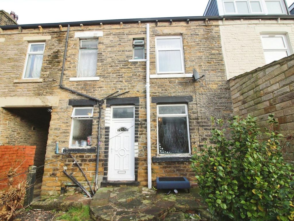 2 bed terraced house for sale in Harewood Street, Bradford BD3, £75,000