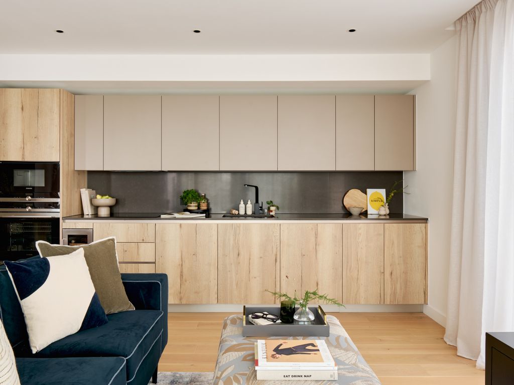 New home, 2 bed flat for sale in The City Collection, Shoreditch N1, £1,120,000