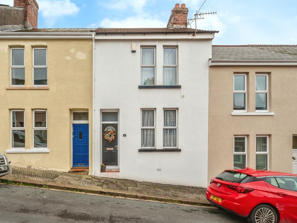 3 bed terraced house for sale in Northumberland Street, Plymouth PL5, £190,000