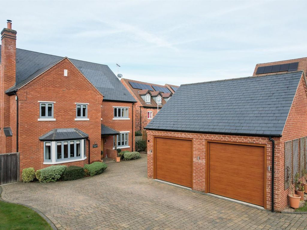 5 bed detached house for sale in The Avenue, Bishopton, Stratford-Upon-Avon CV37, £1,100,000