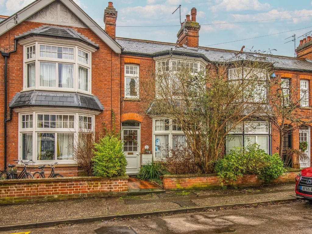 3 bed terraced house for sale in Owlstone Road, Cambridge CB3, £1,000,000