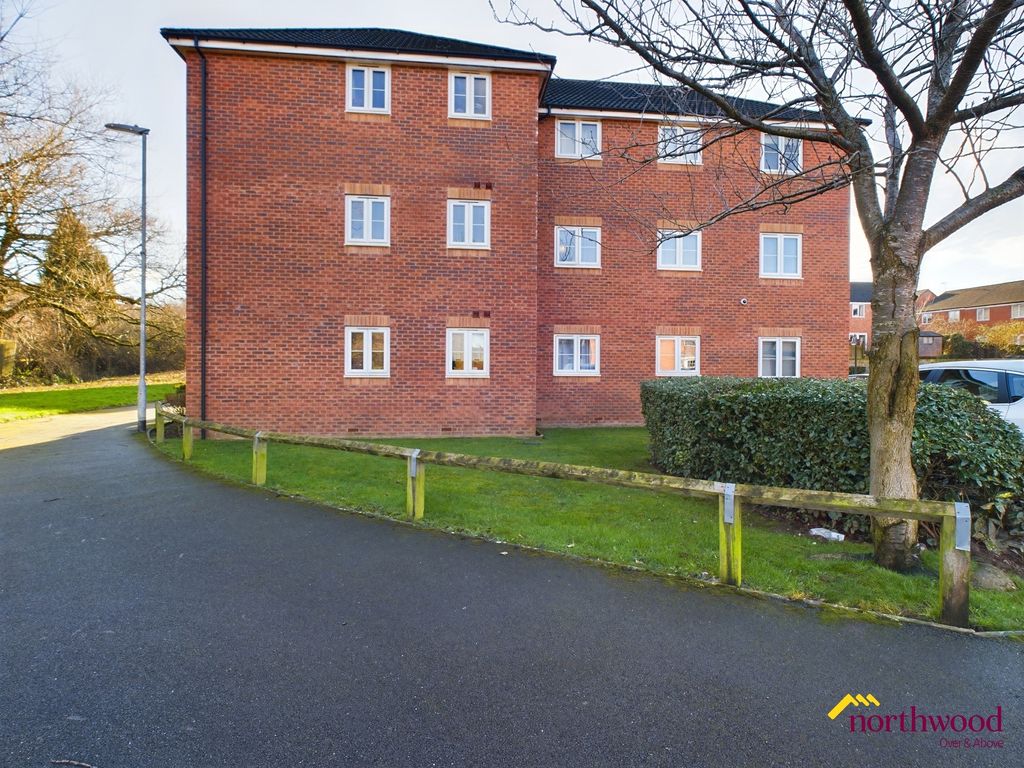 2 bed flat for sale in Snowgoose Way, Newcastle-Under-Lyme ST5, £110,000