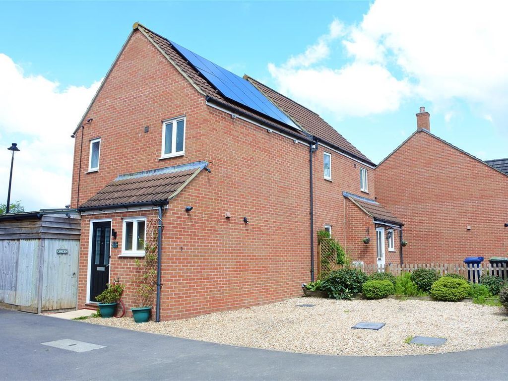 1 bed semi-detached house for sale in Jay Walk, Gillingham SP8, £190,000