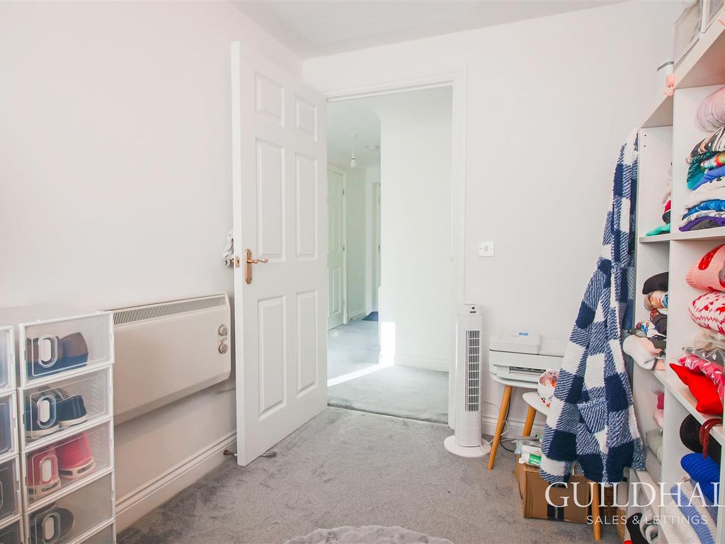 2 bed flat for sale in Mountbatten Close, Ashton-On-Ribble, Preston PR2, £145,000