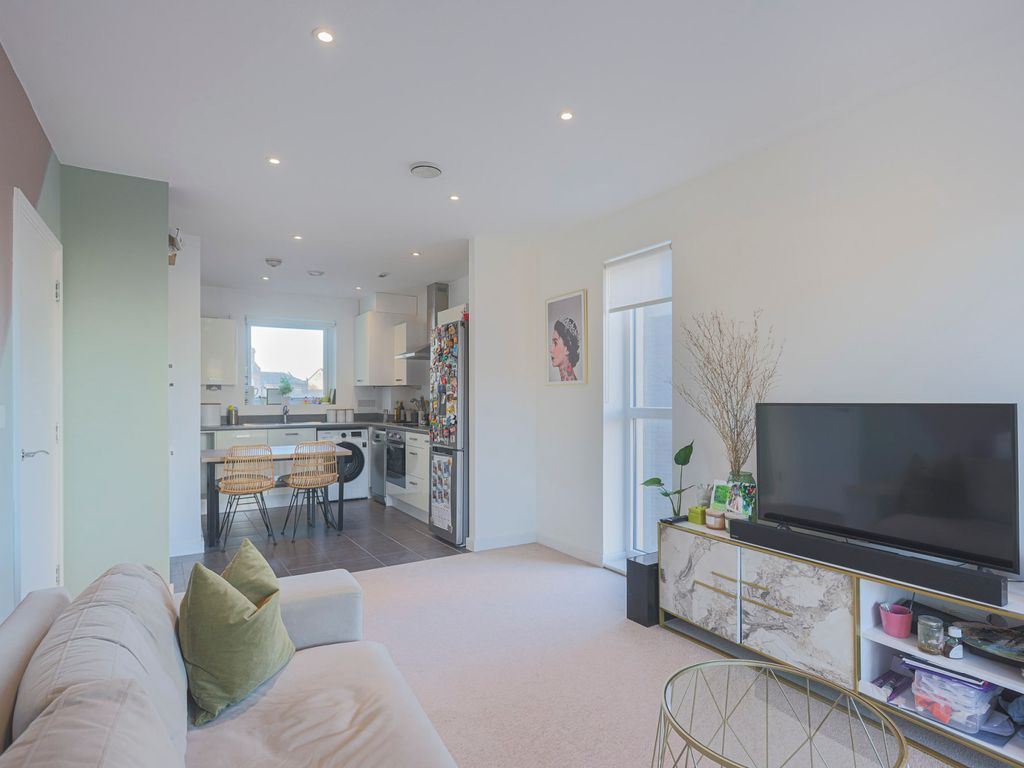 1 bed flat for sale in Artillery Place, Woolwich SE18, £335,000