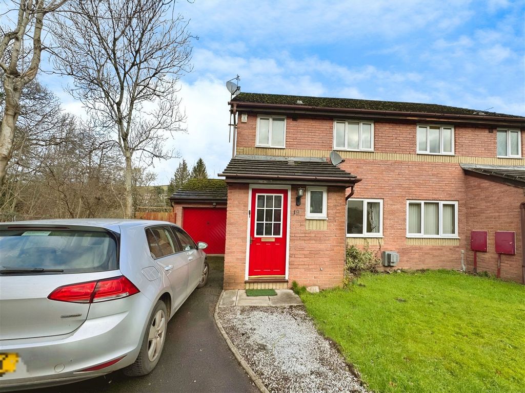 3 bed semi-detached house for sale in Chestnut Close, Machen, Caerphilly CF83, £259,000