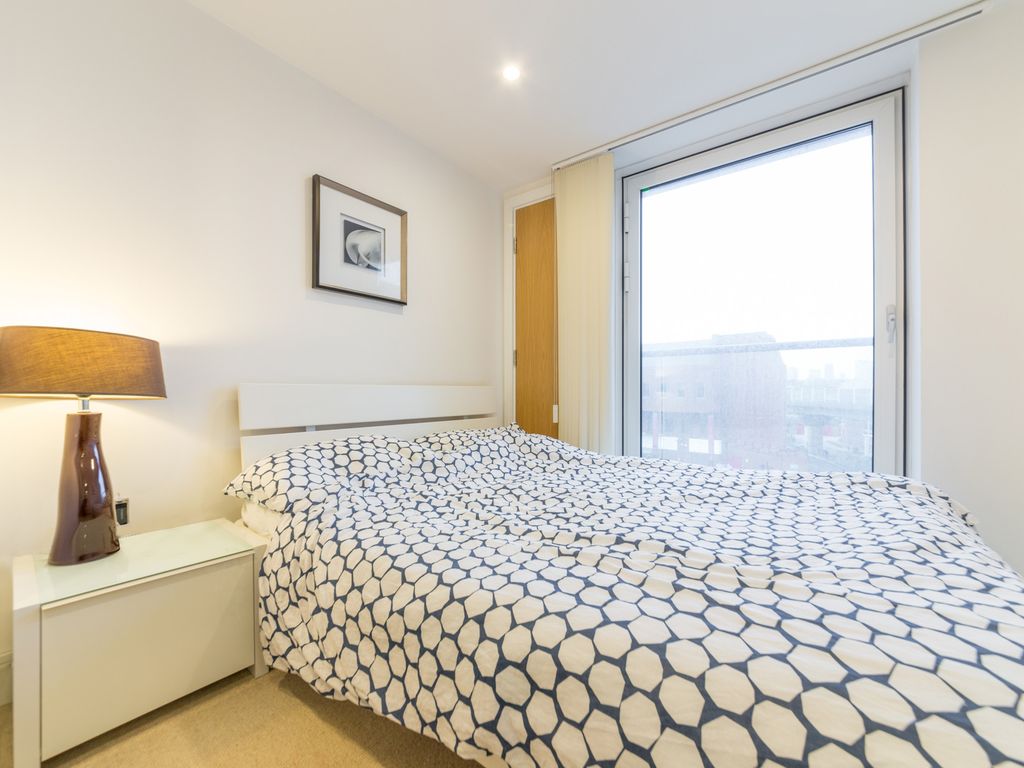 1 bed flat to rent in Distillery Tower, 1 Mill Lane, Deptford, London SE8, £1,700 pcm