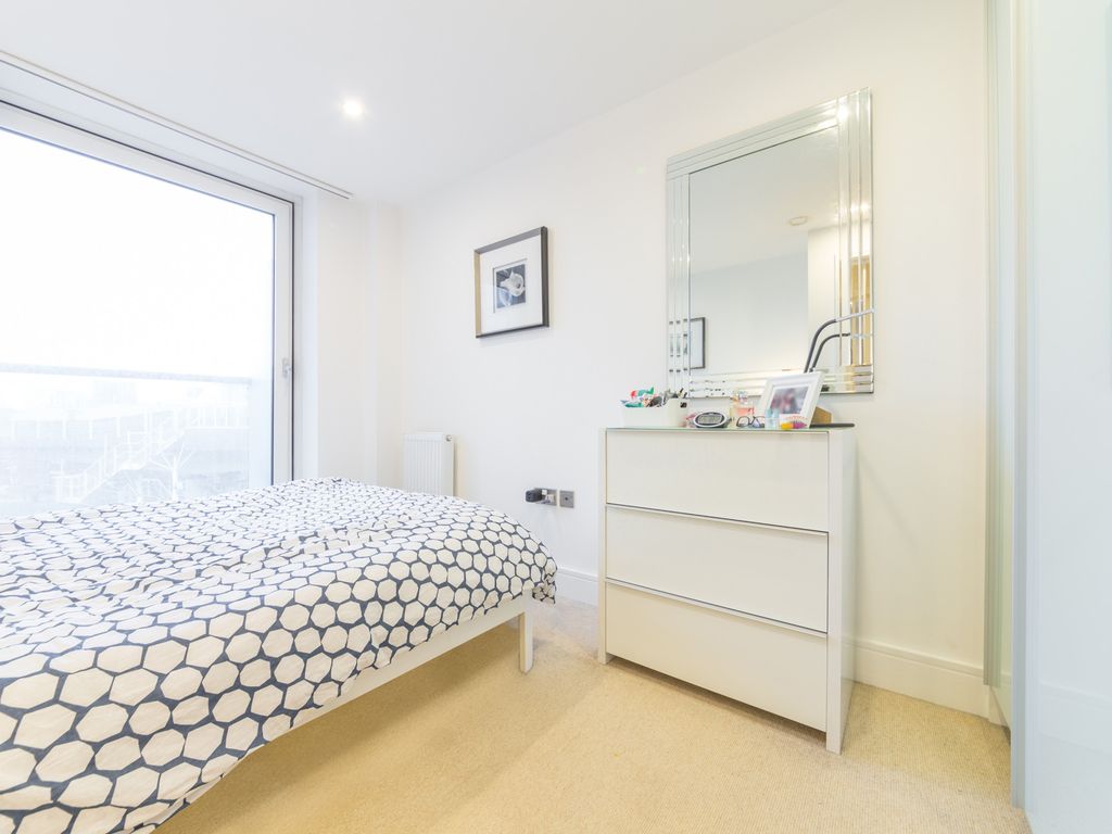 1 bed flat to rent in Distillery Tower, 1 Mill Lane, Deptford, London SE8, £1,700 pcm