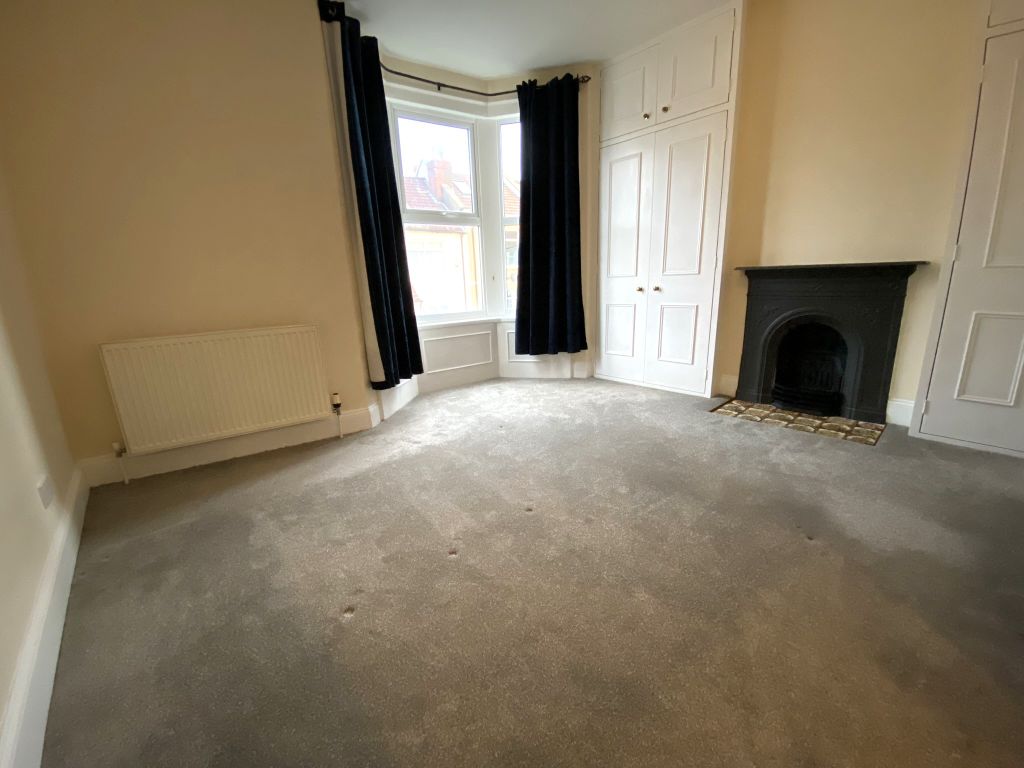 2 bed terraced house to rent in Chessel Street, Bristol BS3, £1,500 pcm