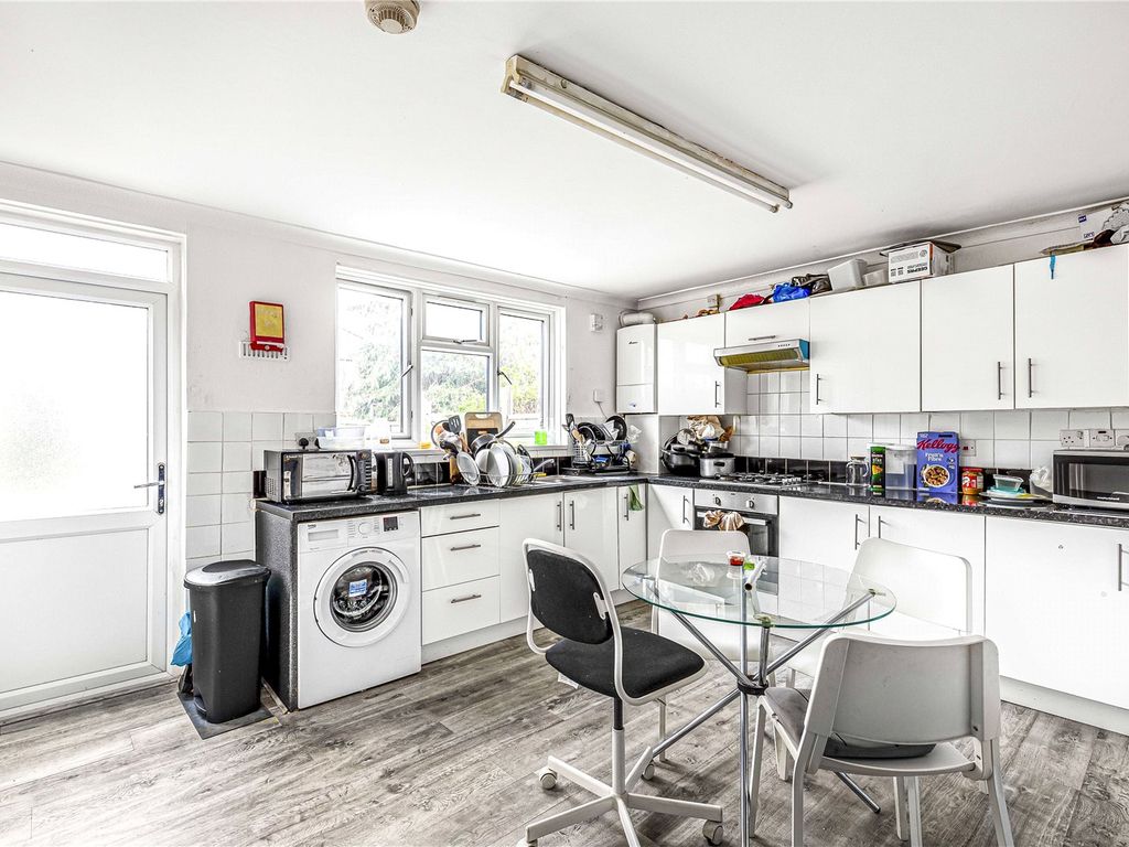 4 bed end terrace house for sale in Kimbolton Close, Lee SE12, £500,000