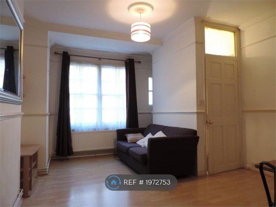 1 bed flat to rent in Albury Buildings, London SE1, £1,850 pcm