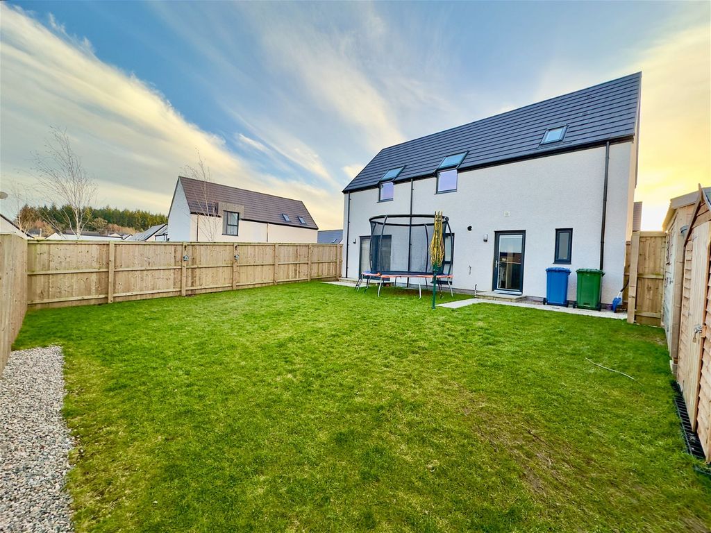 3 bed detached house for sale in 3 Milne Avenue, Croy, Inverness IV2, £295,000