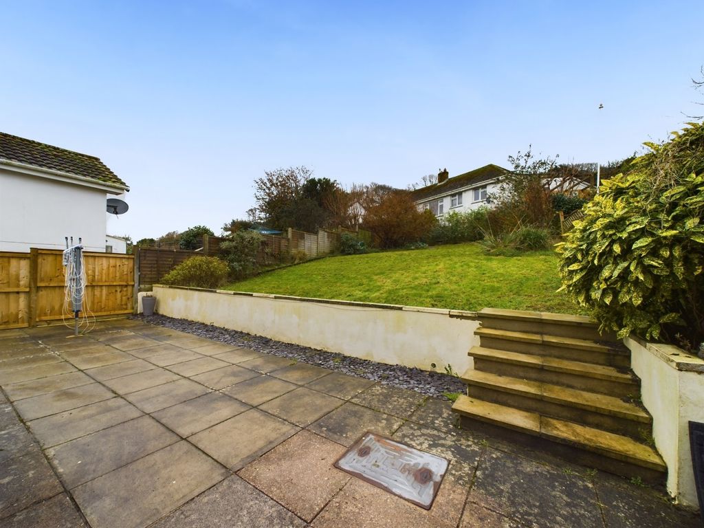 2 bed bungalow for sale in Willow Close, Ilfracombe EX34, £310,000