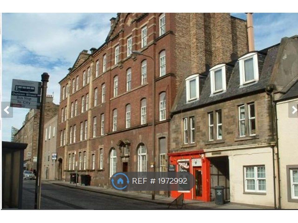 3 bed flat to rent in Causewayside, Edinburgh EH9, £2,099 pcm
