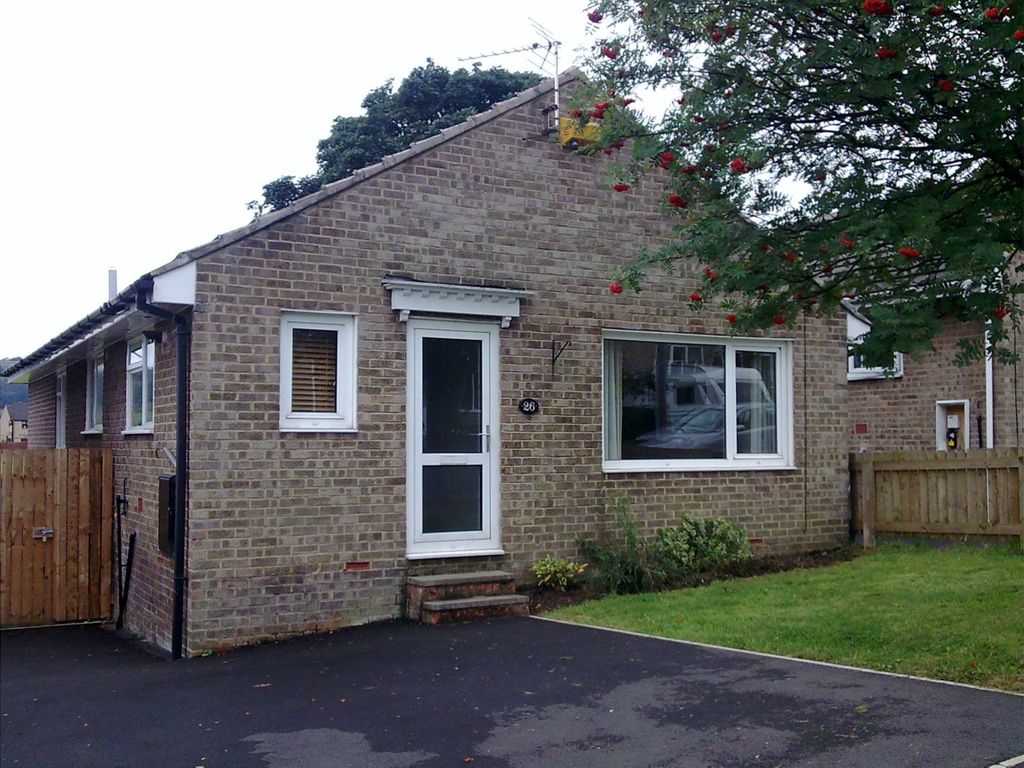 3 bed detached bungalow for sale in Rutland Road, Huddersfield HD3, £195,000