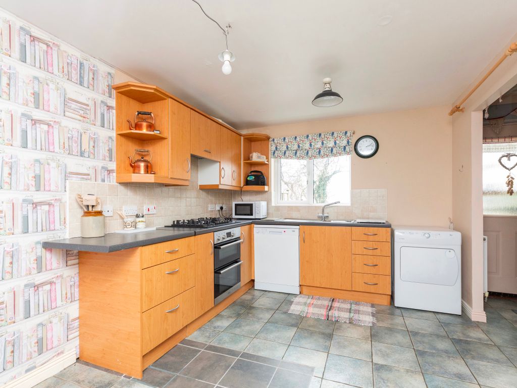 3 bed terraced house for sale in Great Ground, Shaftesbury SP7, £260,000