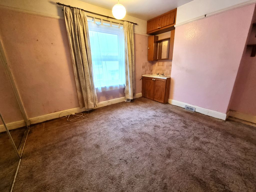 3 bed terraced house for sale in Victoria Place, Portland DT5, £210,000