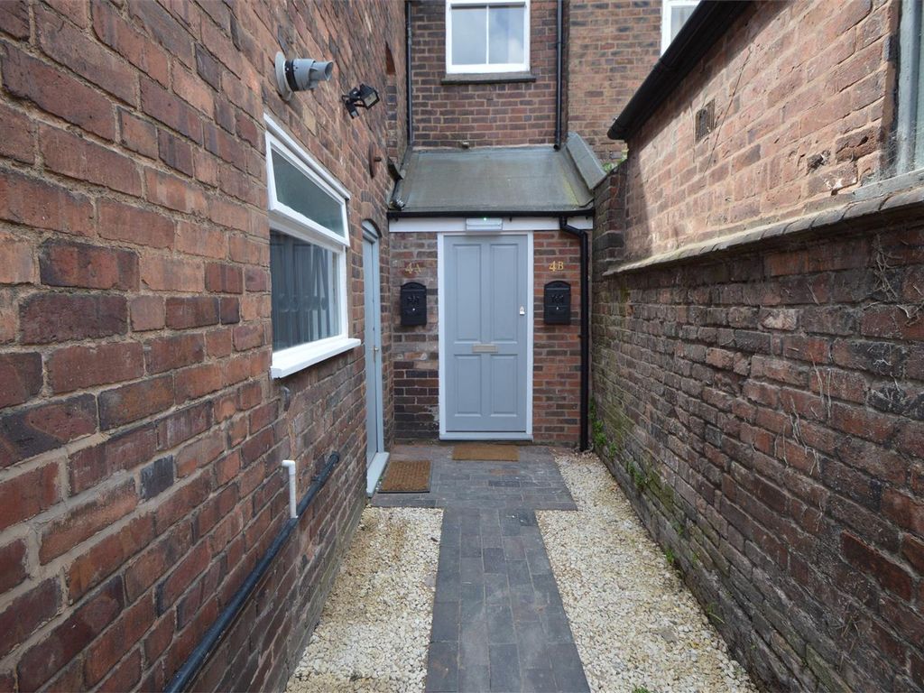 1 bed block of flats for sale in High Street, Amblecote DY8, £155,000